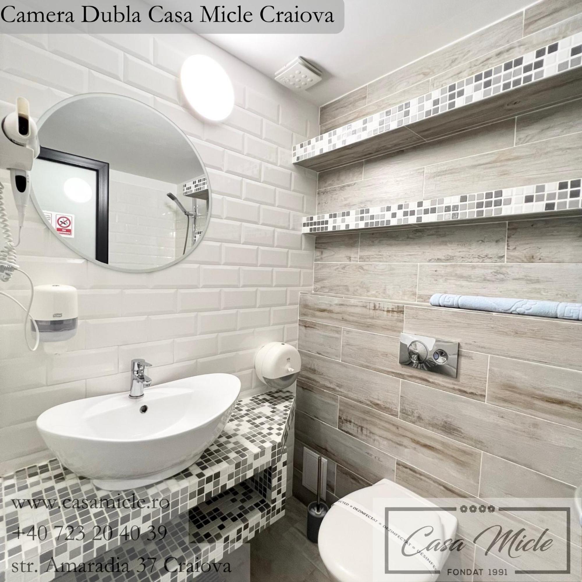 Casa Micle Ξενοδοχείο Κραϊόβα Εξωτερικό φωτογραφία